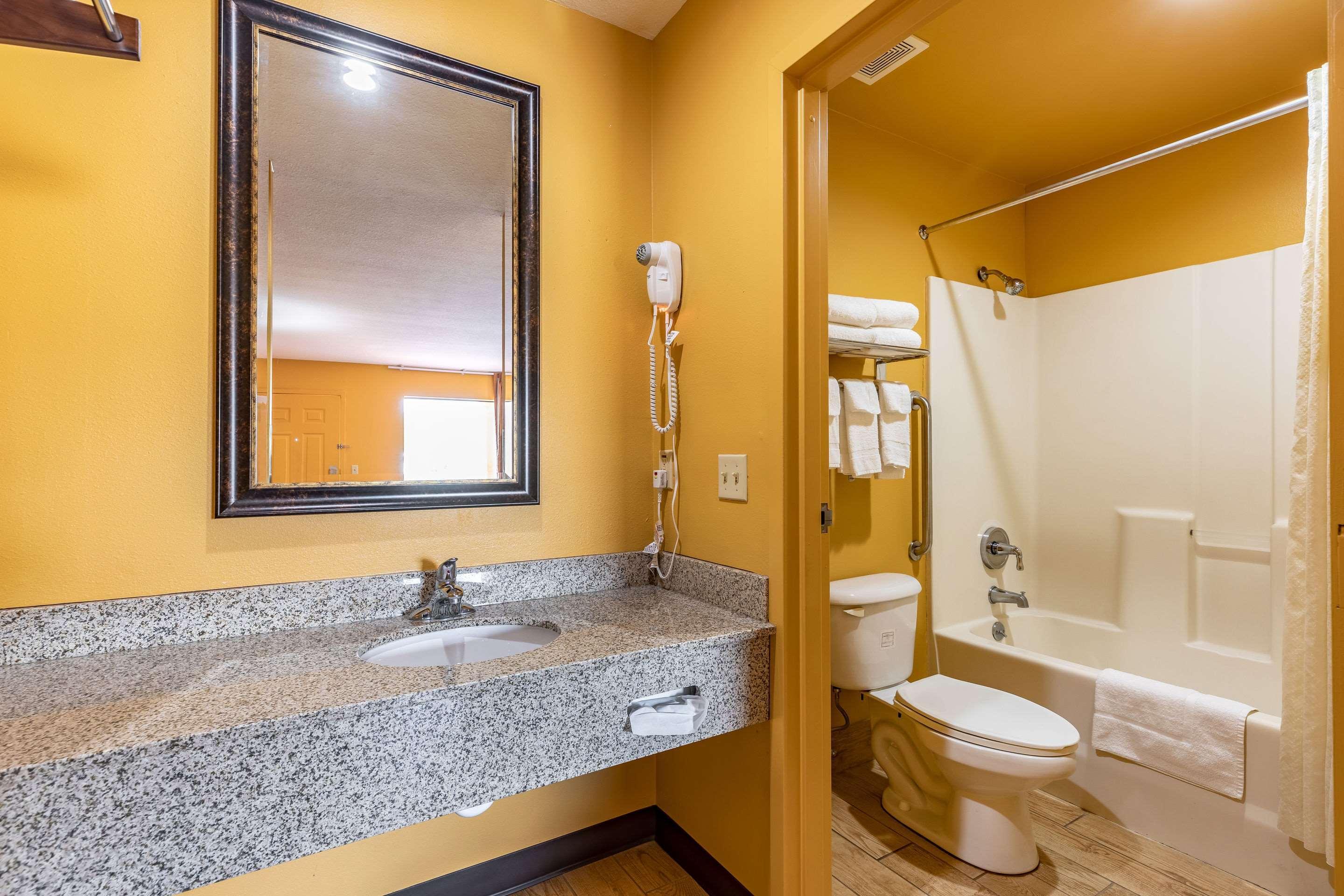 Econo Lodge Kingsland Eksteriør billede