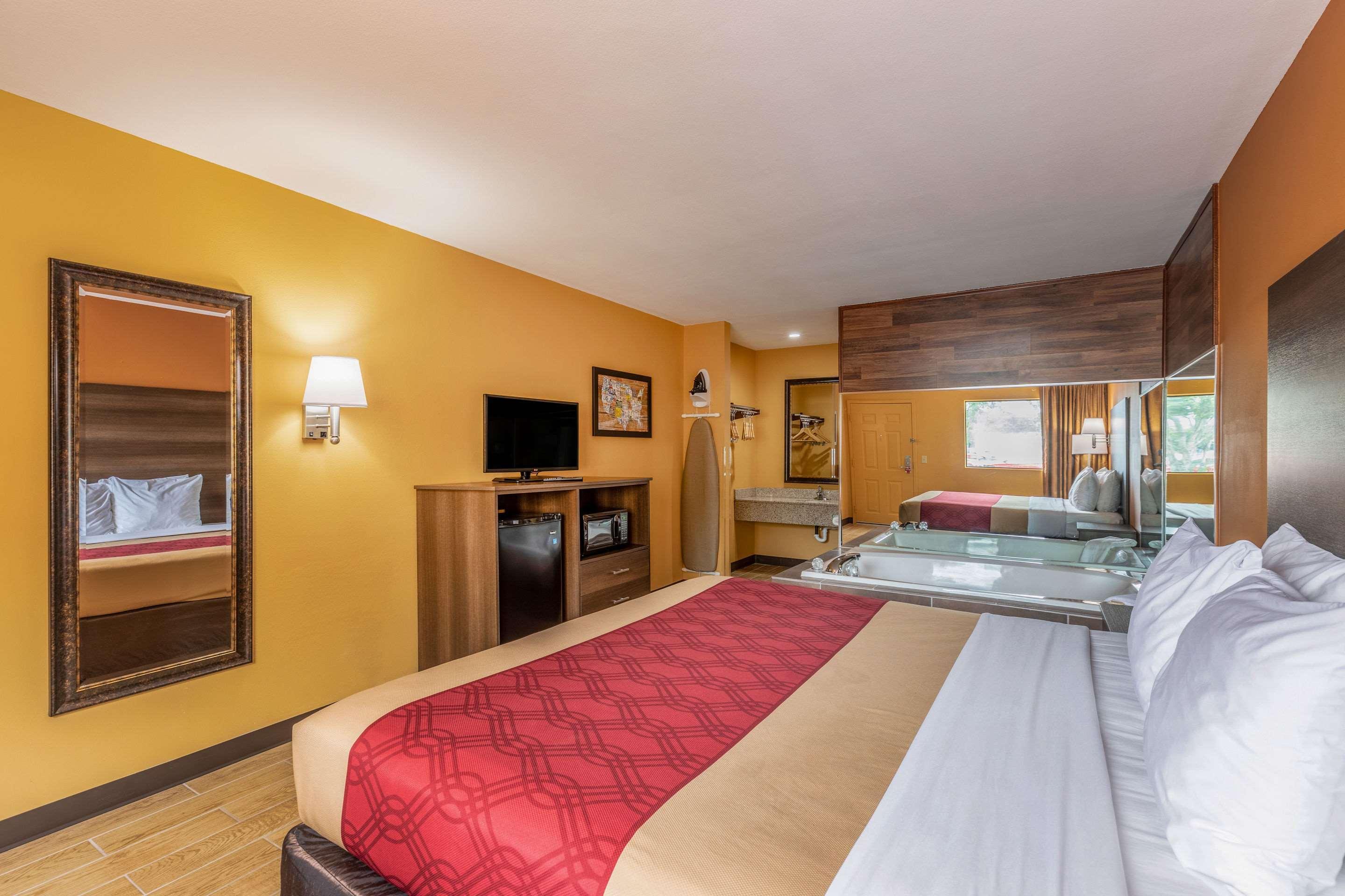 Econo Lodge Kingsland Eksteriør billede